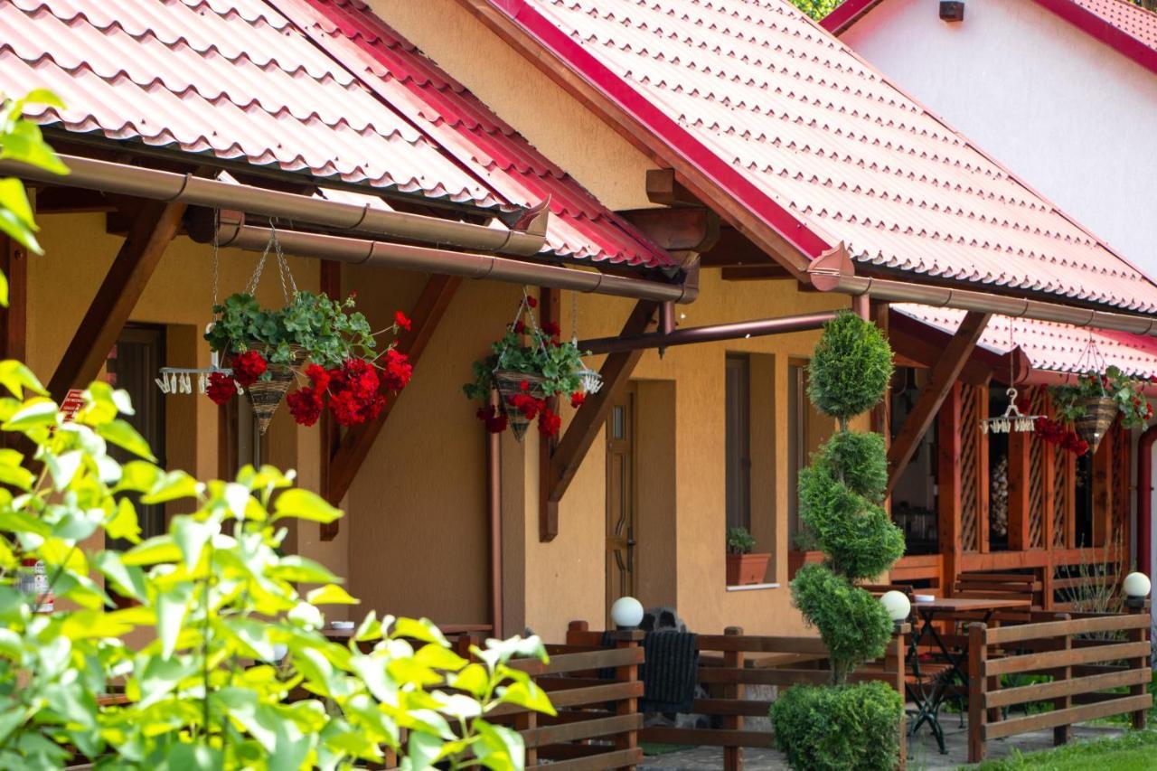 Patakmenti Panzió Spa Corund  Exterior foto