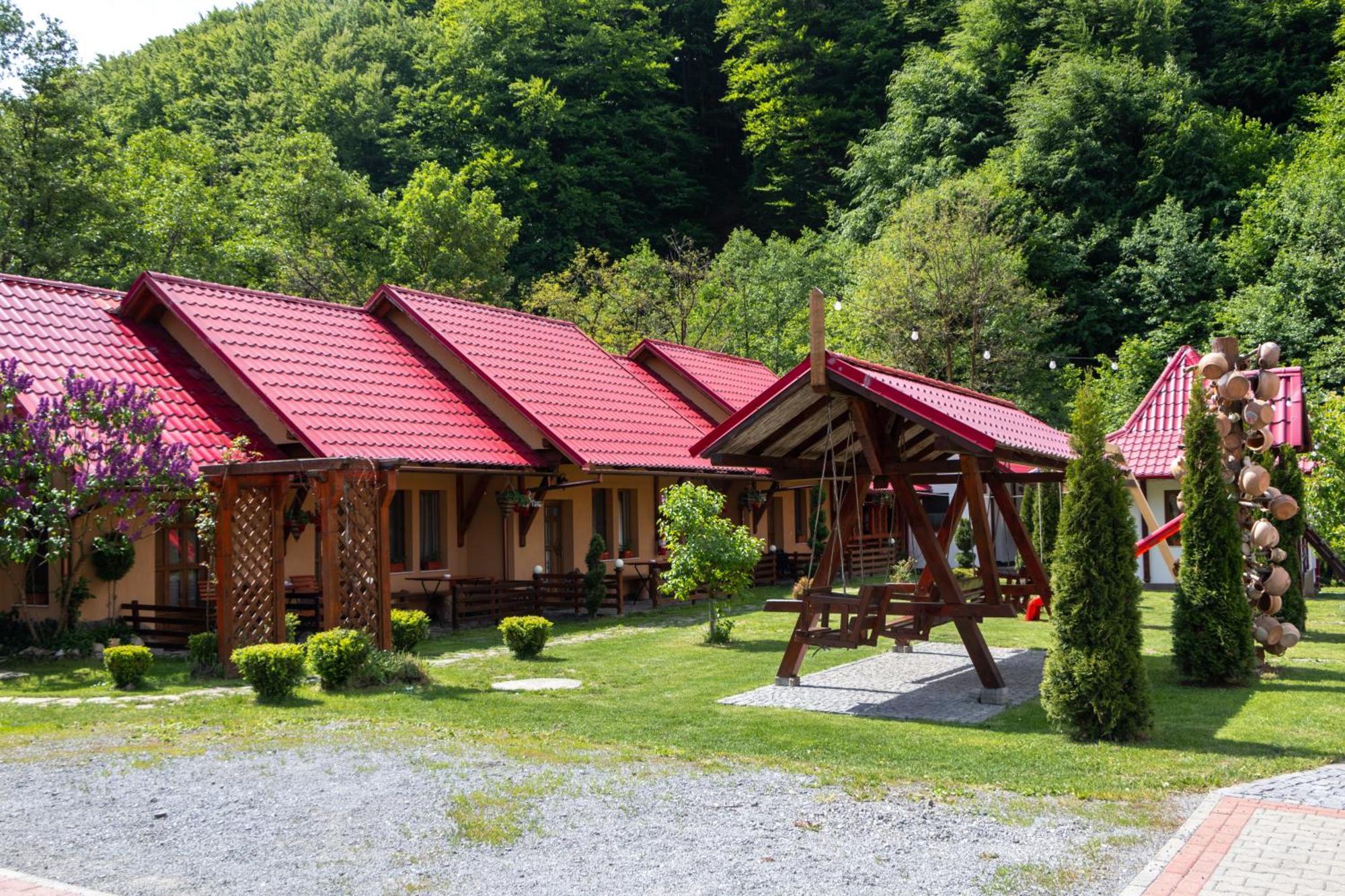 Patakmenti Panzió Spa Corund  Exterior foto